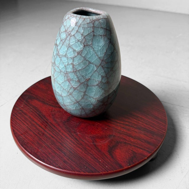 Mid-Century Modern Japanese Yaegasumi Ekubo Vase by Tachikichi, 1980s For Sale - Image 4 of 10