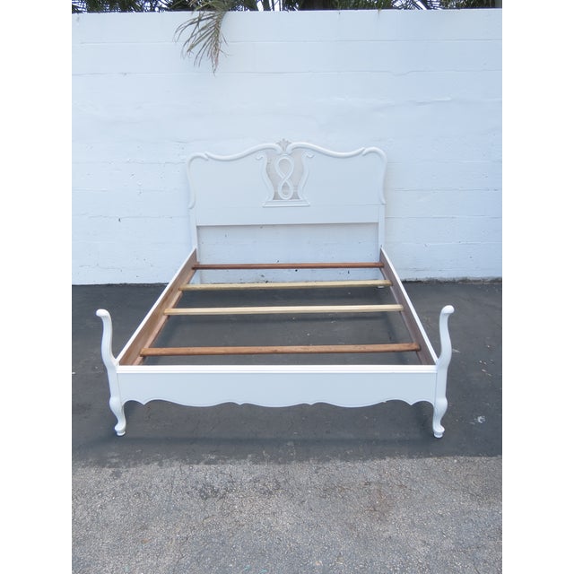 French Shabby Chic Painted White Carved Full Size Bed 6446 For Sale - Image 11 of 14