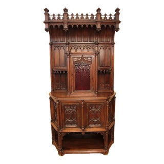 Antique Neo-Gothic Credenza in Walnut For Sale