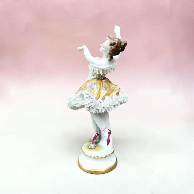 Rococo Antique Porcelain Lace Ballerina Figurine with Gilt Floral Tutu from Rudolstadt-Volkstedt, 1920s For Sale - Image 3 of 13