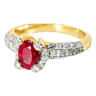 Late 20th Century Size 7.25 14K Yellow Gold Pave Diamond Ruby Designer Band Ring For Sale
