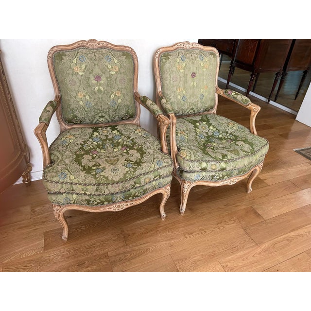 Mid 19th Century Louis XV style upholstered with green floral silk fabric and cream hand carved wood.