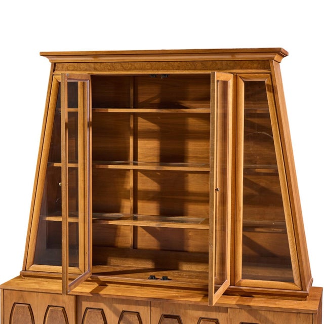 Wood Young Manufacturing Mid Century Walnut and Burlwood Sliding Door Credenza and Hutch For Sale - Image 7 of 12
