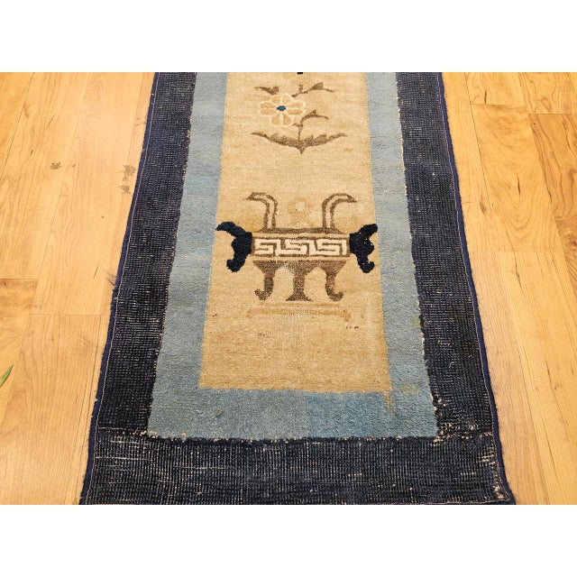 Antique Chinese Peking Runner, Hand-Knotted Wool, Ivory & Navy, 1880s, 2' x 10' For Sale In Chicago - Image 6 of 9