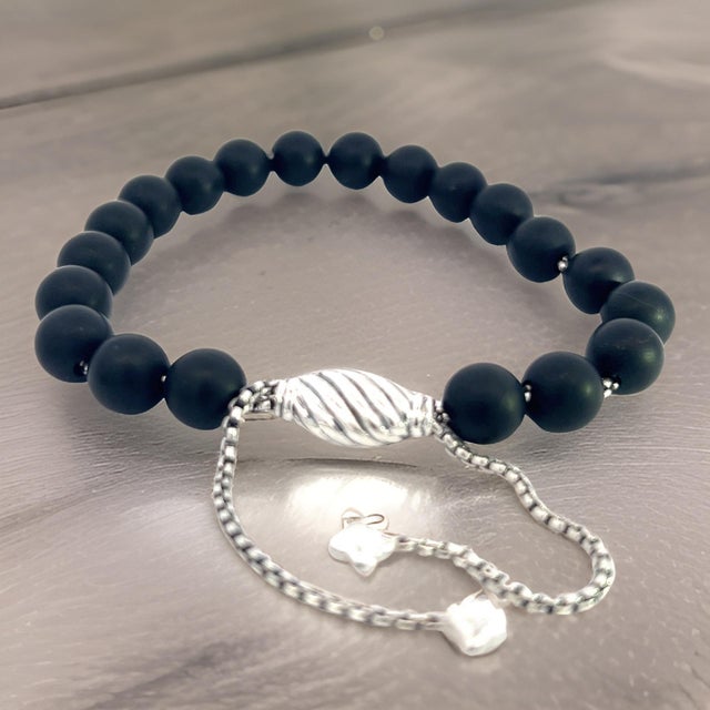 1990s David Yurman Authentic Estate Matte Onyx Beads Bracelet 6.6 - 8.5" Silver 8 Mm For Sale - Image 13 of 18