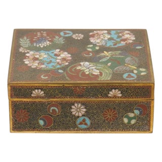 Japanese Cloisonne Enamel Trinket Box Floral Butterfly Design For Sale