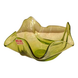 Vintage 1970's Viking Epic #6806 Avocado Drape Bowl 8" For Sale
