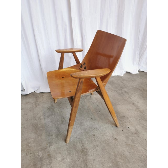 Vintage Shell Chair, Yugoslavia, 1970s For Sale - Image 6 of 16