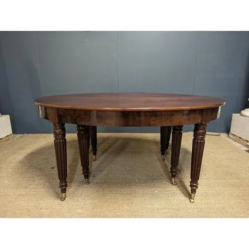 Oval Dining Table in Mahogany with 6 Legs, 19th Century For Sale - Image 3 of 11