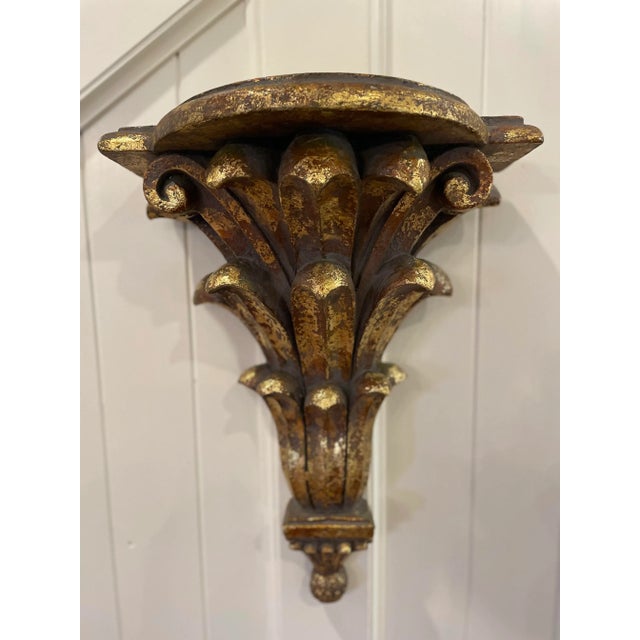 A stunning vintage Italian style gilded wall bracket / shelf / corbel. This gorgeous bracket is a nice large size at 18.5"...