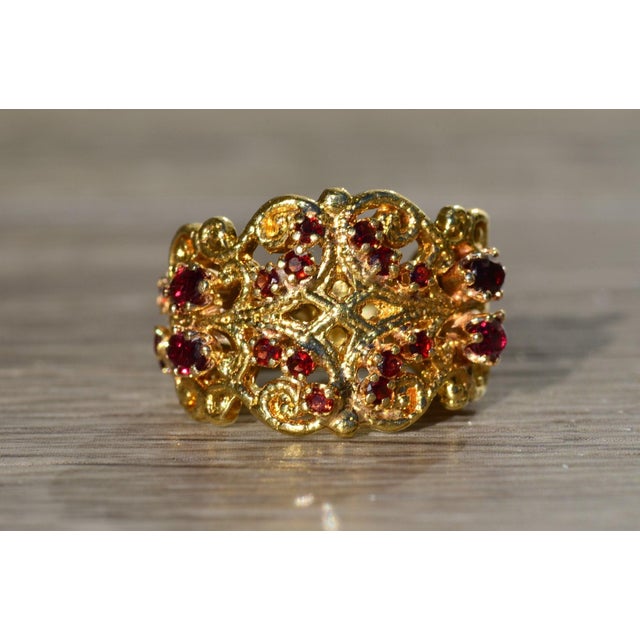 Contemporary The Kingsessing: Ladies 18K Gold Cocktail Ring set with Garnets For Sale - Image 3 of 10