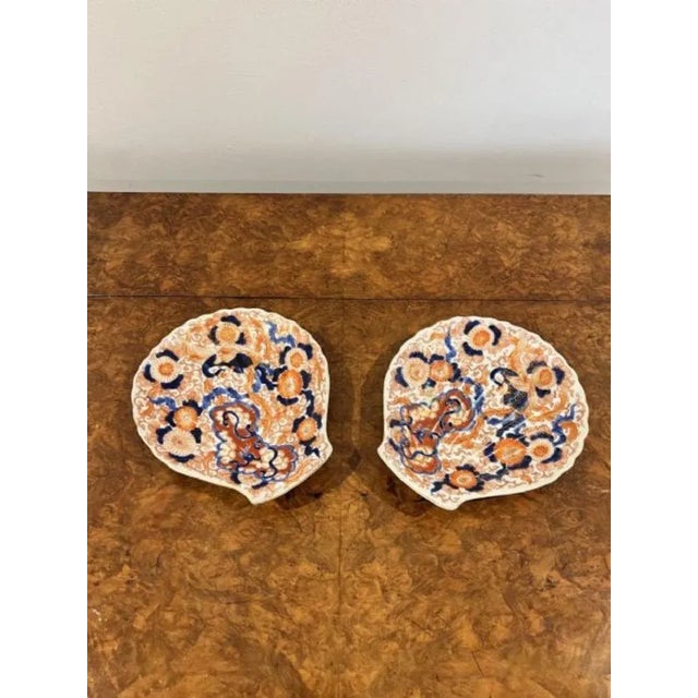 1900 - 1909 Japanese Imari Shell Shaped Plates, 1900s, Set of 2 For Sale - Image 5 of 5