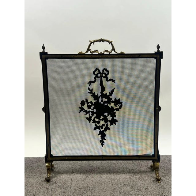 Antique French Art Nouveau Brass Firescreen With Floral & Ribbon Bouquet For Sale - Image 11 of 12
