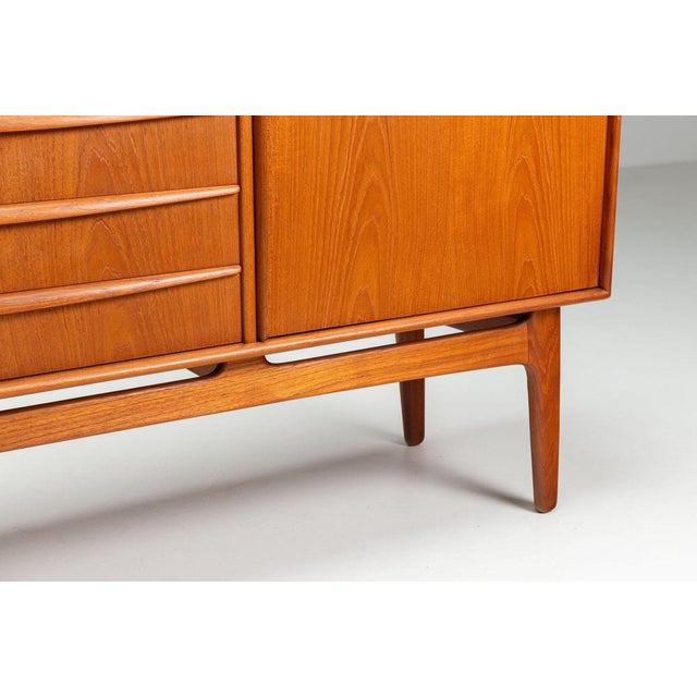 Sideboard in Teak by Svend Aage Madsen for K. Knudsen & Son, Denmark, 1960 For Sale - Image 14 of 17