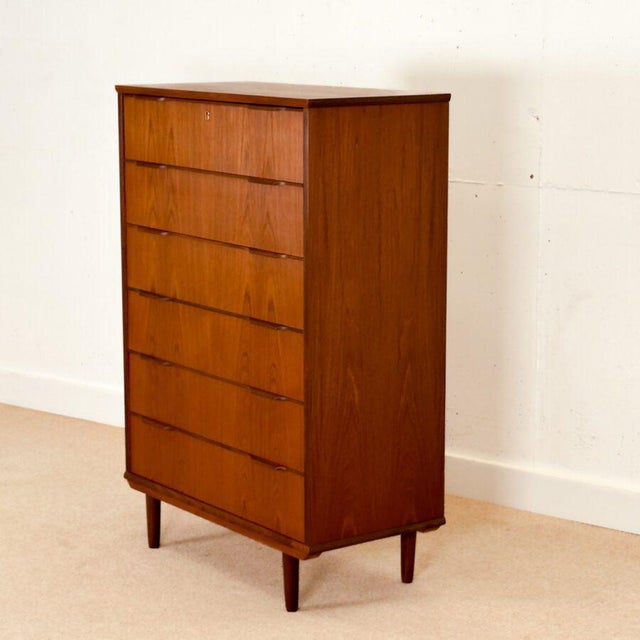 Mid-Century Modern Danish Chest of Drawers, 1960s For Sale - Image 6 of 11