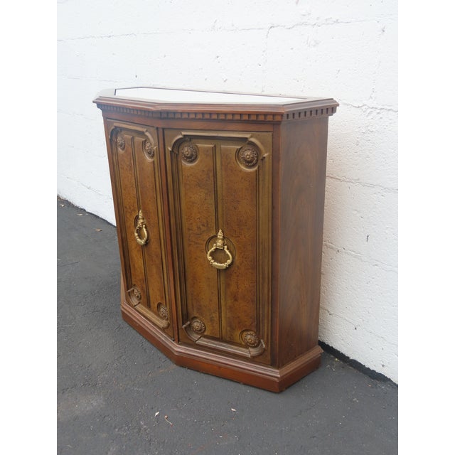 Hollywood Regency Hollywood Regency Small Console Cabinet 6647 For Sale - Image 3 of 17