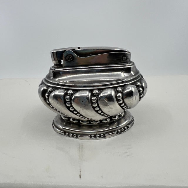 Mid-Century American Silver Plate Art Deco Crown Table Lighter by Ronson For Sale - Image 12 of 12
