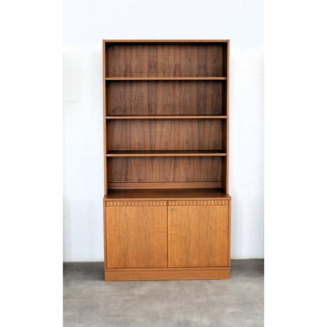 Vintage Swedish Wall Cabinets, 1960s, in Good conditions. Designed 1960 to 1969