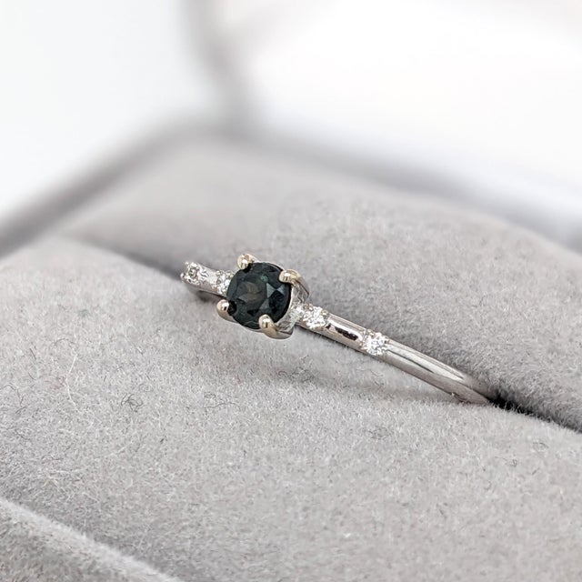 Natural Alexandrite Ring w Natural Diamonds in Solid 14K White Gold Round 4mm For Sale In Columbus - Image 6 of 9