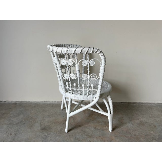 Palm Beach Heywood Wakefield - Style Victorian Wicker Chair For Sale In Miami - Image 6 of 13