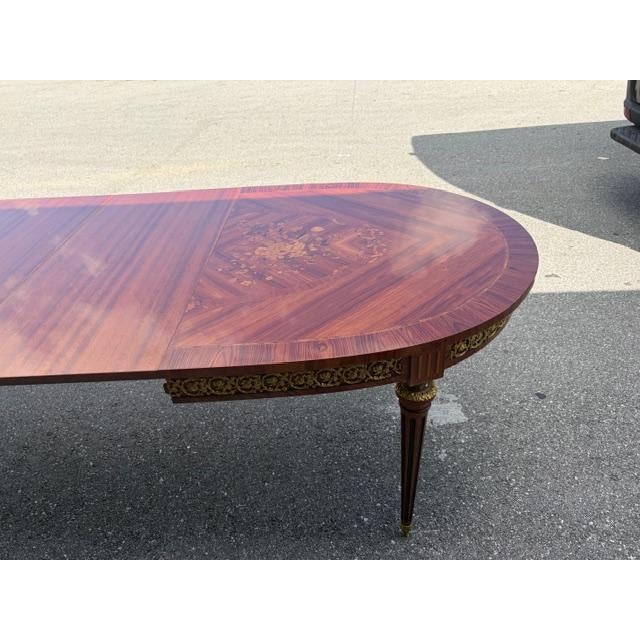 1970s Walnut Dining Table With Satinwood Marquetry, Brass Trim 2 Leafs For Sale - Image 9 of 11
