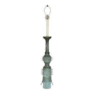 Early 20th Century Hollywood Regency James Mont Style Tall Patinated Bronze Table Lamp Chinoiserie For Sale