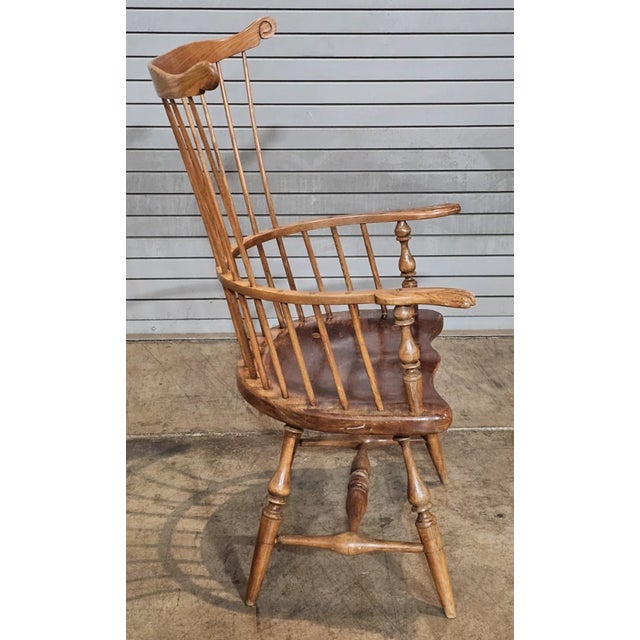 Mid 20th Century Mid 20th Century Philadelphia Style Bench Made High Fan Back Windsor Arm Chair Carved Knuckles For Sale - Image 5 of 7