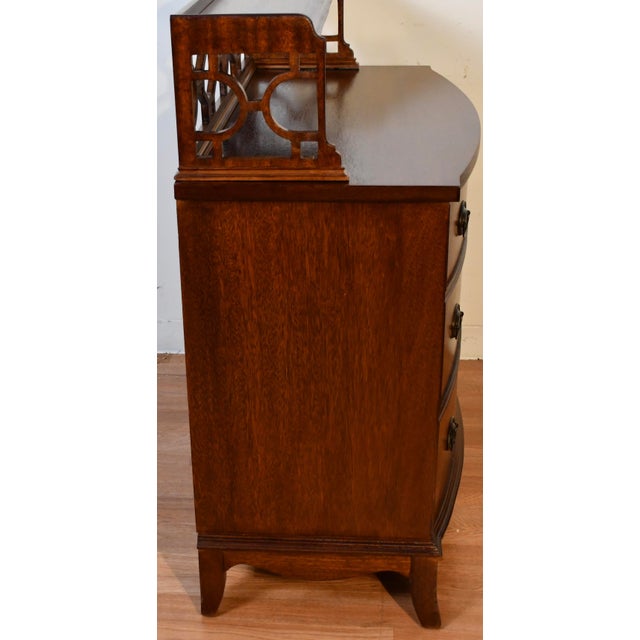 1920s Finch Fine Furniture English Regency Mahogany Commode / Bachelors Chest of Drawers For Sale - Image 9 of 16