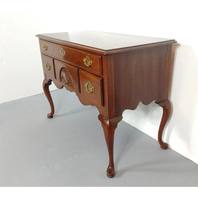 American Hickory Chair American Master Collection Mahogany Lowboy Dressing Table Shell For Sale - Image 3 of 7