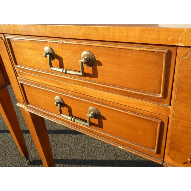 Pair Vintage Hekman Mid Century Modern Golden Brown End Tables