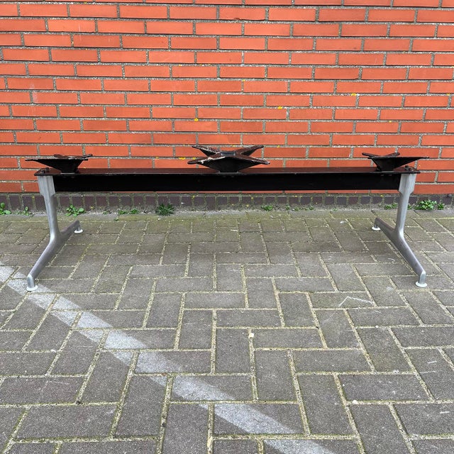 Tandem for Chairs and Table by Charles & Ray Eames for Herman Miller For Sale - Image 4 of 14