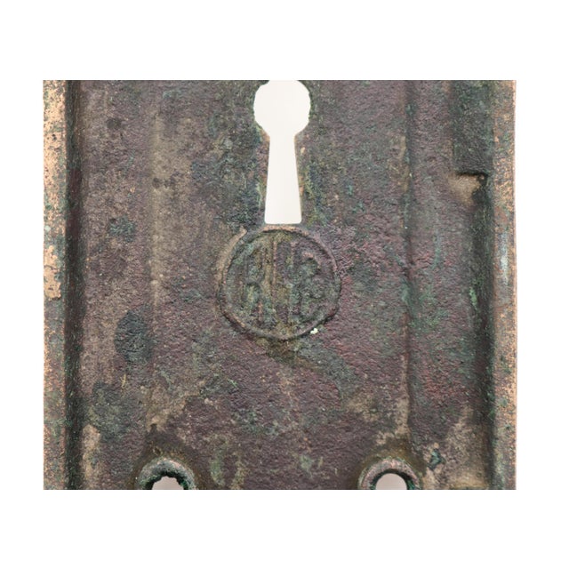 Metal Vintage Floral Brass Dummy Door Knob Set For Sale - Image 7 of 7