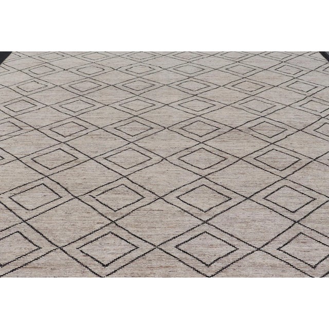 Large Modern Moroccan Rug With Tribal Diamond Design in Cream and Charcoal For Sale In Atlanta - Image 6 of 9