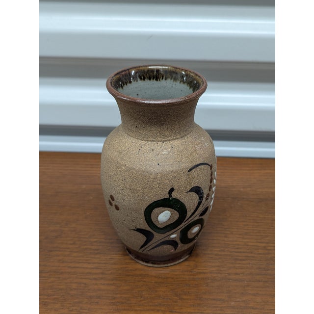 1970s Vintage Mid-Century Tonala Pottery Vase For Sale - Image 5 of 9