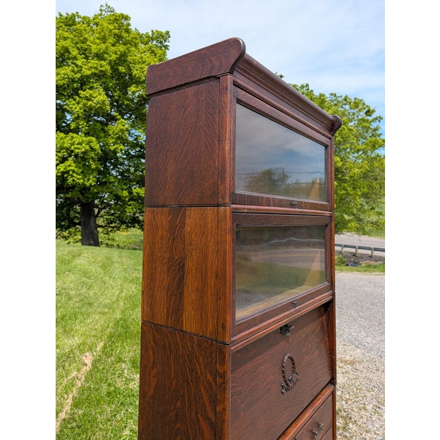 Antique Quartersawn Oak 5 Sections Stacking Barrister Bookcase With Desk 1900s For Sale - Image 9 of 18