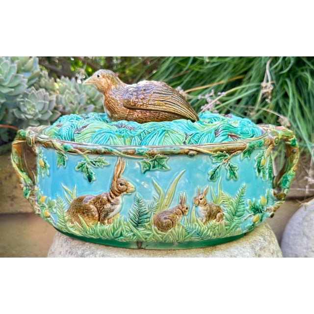 Late 19th Century George Jones Majolica Game Pie Dish Tureen With Quail and Rabbits, Circa 1875 For Sale - Image 5 of 12