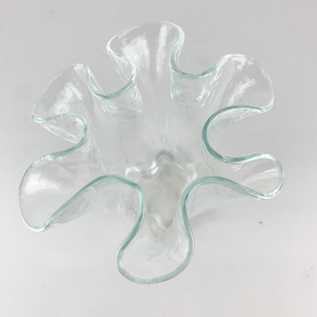 Late 20th Century Vintage Muurla Finland Ruffled Folded Handkerchief Vase Clear Blown Art Glass For Sale - Image 5 of 10