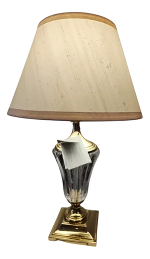 Vatican Table Lamp in Cut Glass