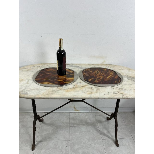 Brown Mid-Century Italian Acrylic Trays, 1960s, Set of 2 For Sale - Image 8 of 9
