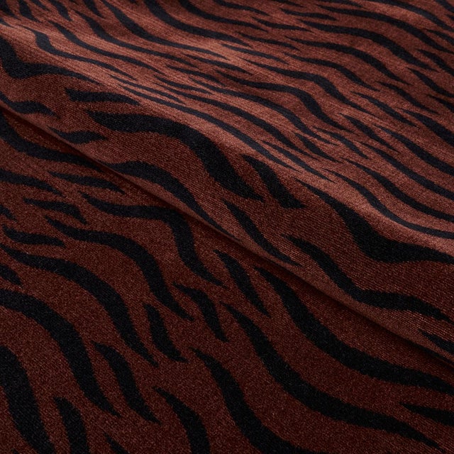 Schumacher Schumacher Sabi Tiger Velvet Fabric in Java For Sale - Image 4 of 4