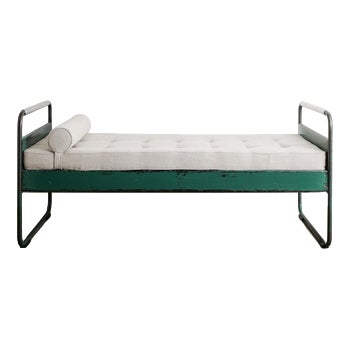 Vintage French Fabert Aluminium Daybed in Green by Jean Prouvé, 1950s For Sale