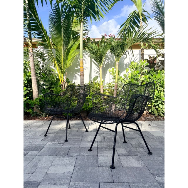 Metal 1950s Set of 2 Russell Woodard "Sculptura" Black Iron Mesh Dining Armchairs, Attributed For Sale - Image 7 of 7