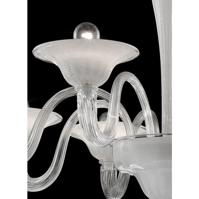 Contemporary Linear Transparent and White With Silver-Leaf Murano Glass Chandelier For Sale - Image 4 of 6