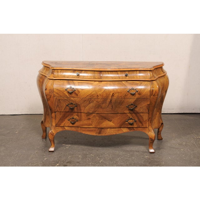 Mid 20th Century Italian Beautifully Veneered Bombé Chest For Sale - Image 10 of 14