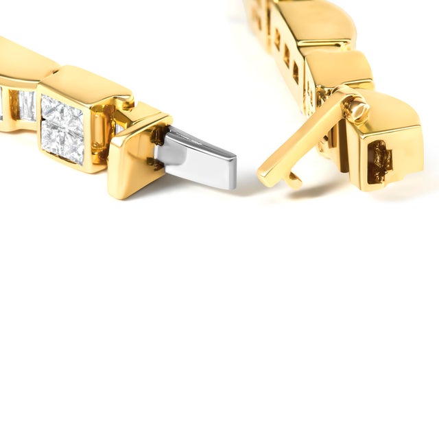 Unveil opulence with this 14K yellow gold bracelet, a masterpiece melding classic grace and modern allure. Spanning 7...