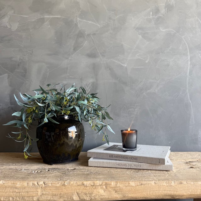 Size : 9" D x 9" H Mouth : 5.75" Base: 6.75" Our vintage-inspired glazed pottery is all about embracing the beauty of...