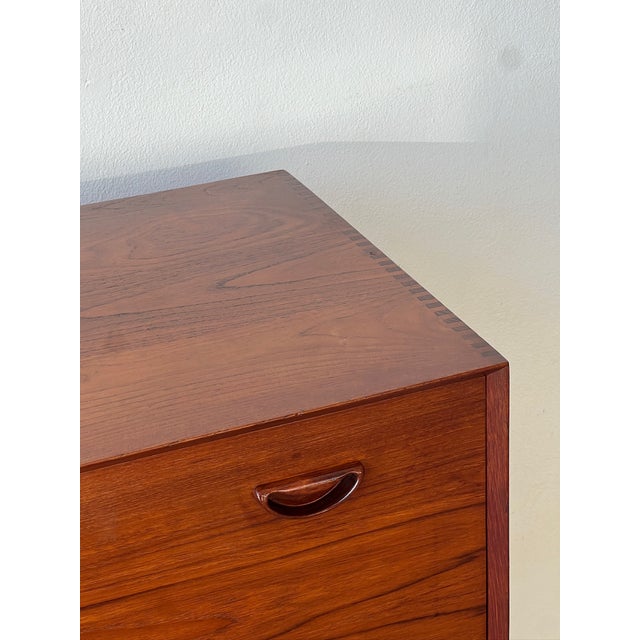 Wood Sideboard in Teak by Peter Hvidt & Orla Mølgaard-Nielsen for Søborg Møbelfabrik, 1950 For Sale - Image 7 of 18
