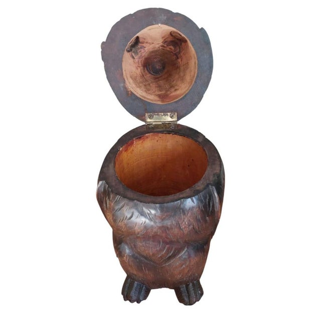 Black Forest Carved Owl Tobacco Jar, 1930s, in Flawless conditions. Designed 1920 to 1949