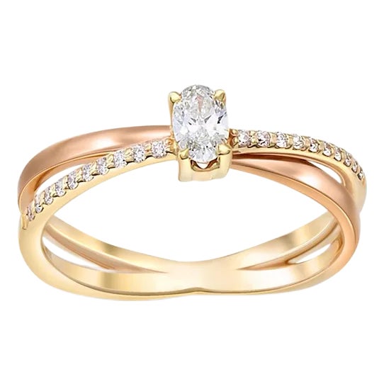 Oval Moissanite Spiral 14k Gold Ring, Size 6.75 For Sale