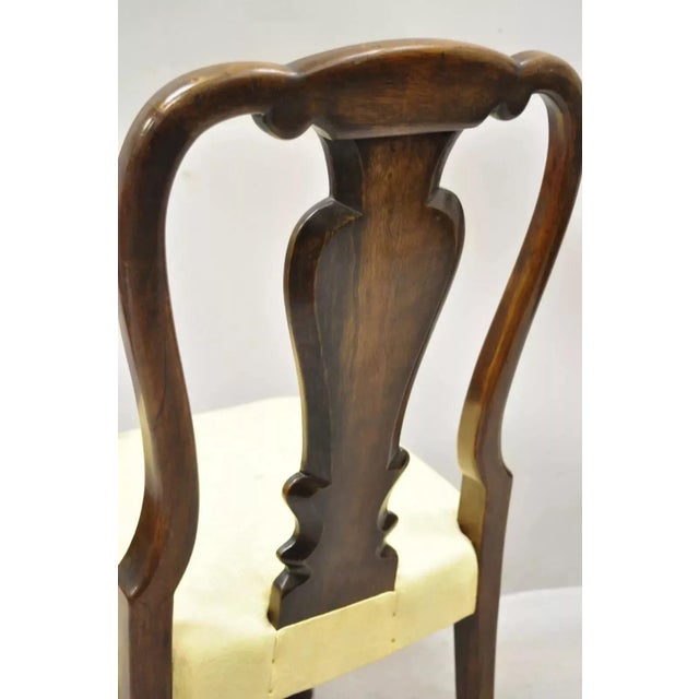 Brown Antique 19th Century English Queen Anne Burr Walnut Splat Back Dining Side Chair For Sale - Image 8 of 10